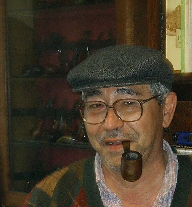 Cachimbo de Ryoki Inoue em imagem de divulgação da coleção